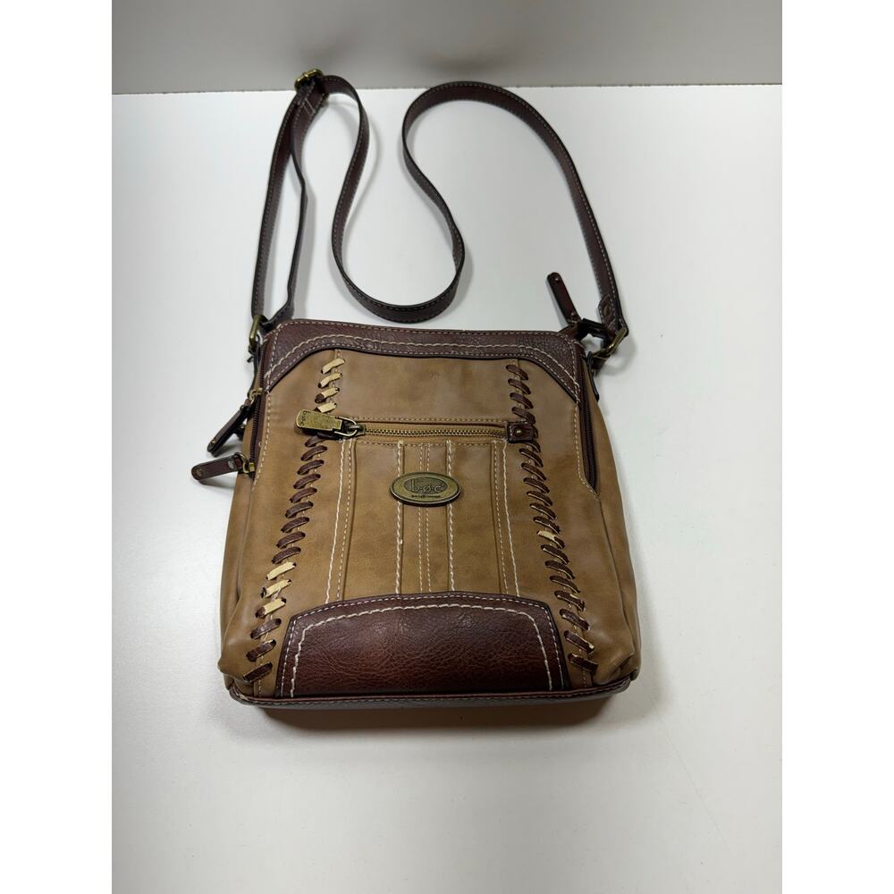 Vtg B.O.C. Born Concrpt Leather Crossbody Purse Handbag Zippered Brown Boho Flaw